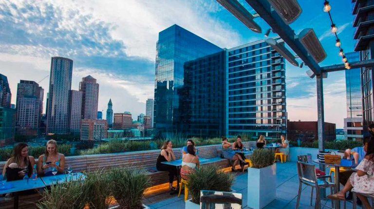 10 Best Rooftop Bars in Boston