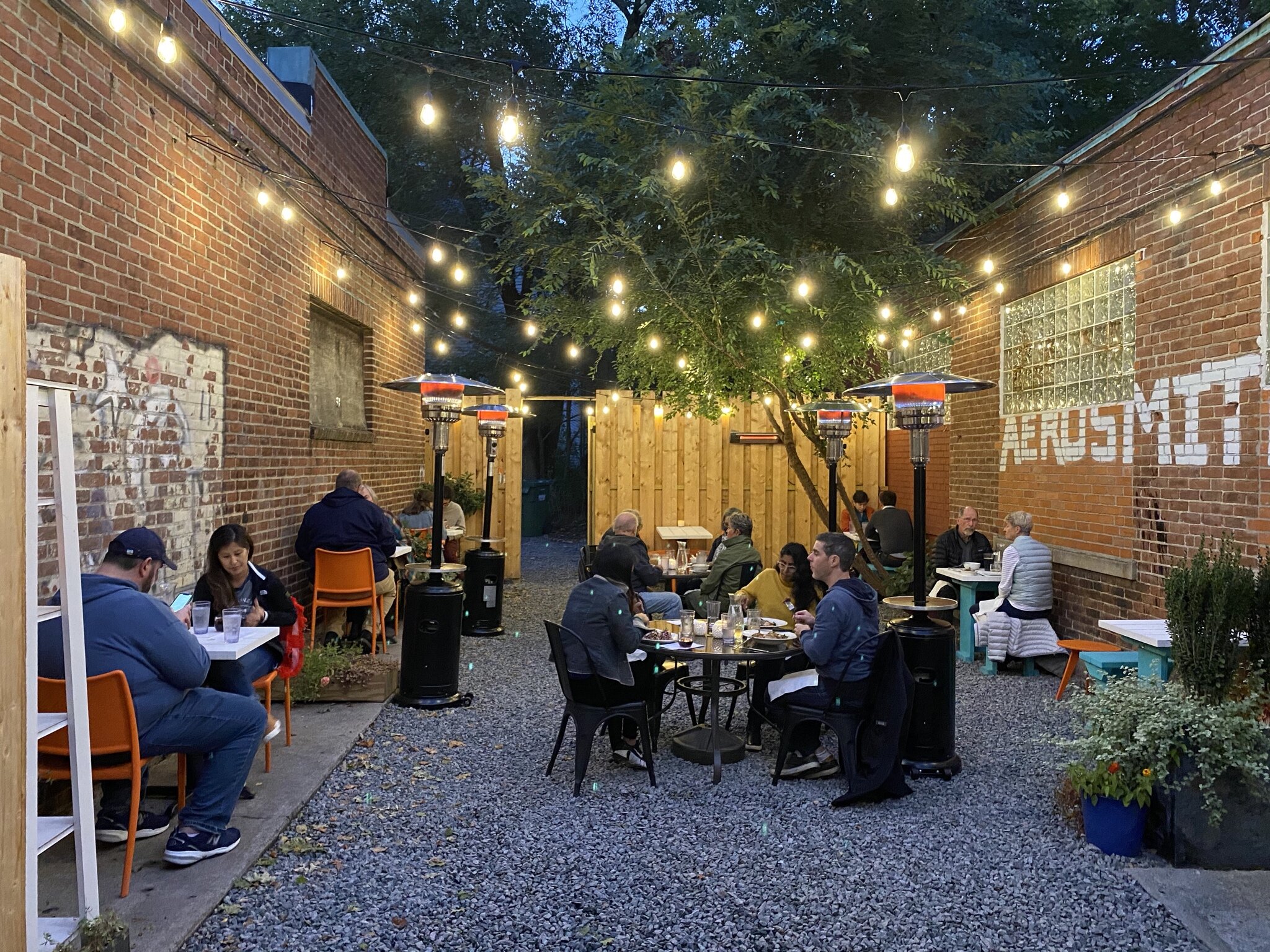  Photo Credit: veeveejp twitter 