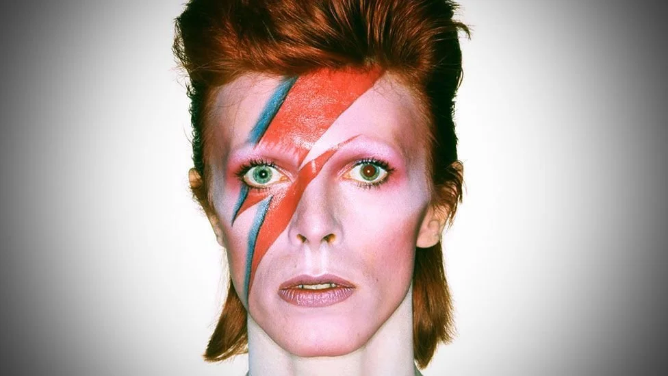 Livestream Bowie TODAY! 1 Livestream Bowie TODAY!