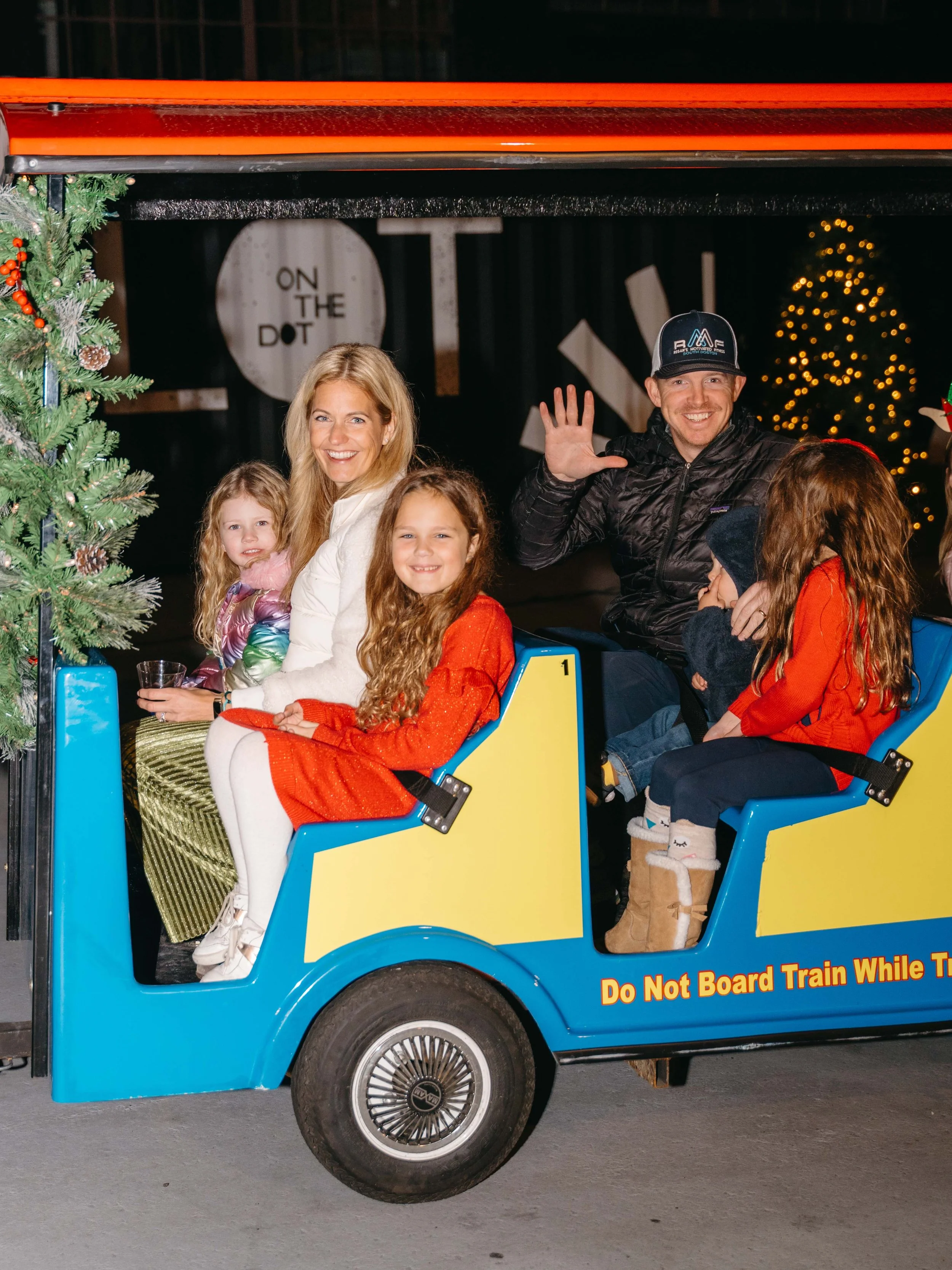 The LOT 🎄 A Christmas & Holiday Market Experience 1 The LOT 🎄 A Christmas & Holiday Market Experience