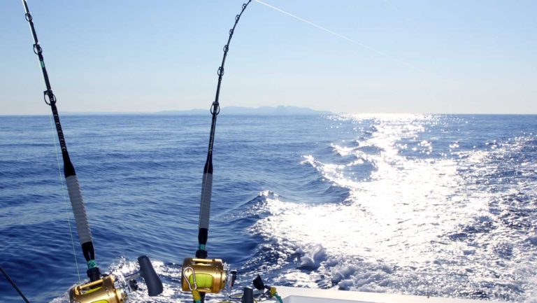 Gloucester fishing tragedy as vessel sinks, one dead and six still missing 2 Gloucester fishing tragedy as vessel sinks, one dead and six still missing