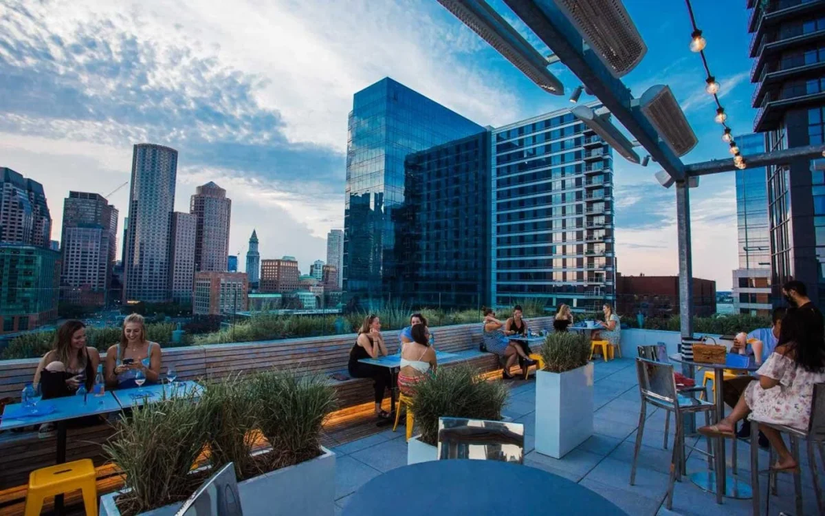 10 best rooftop bars in Boston
