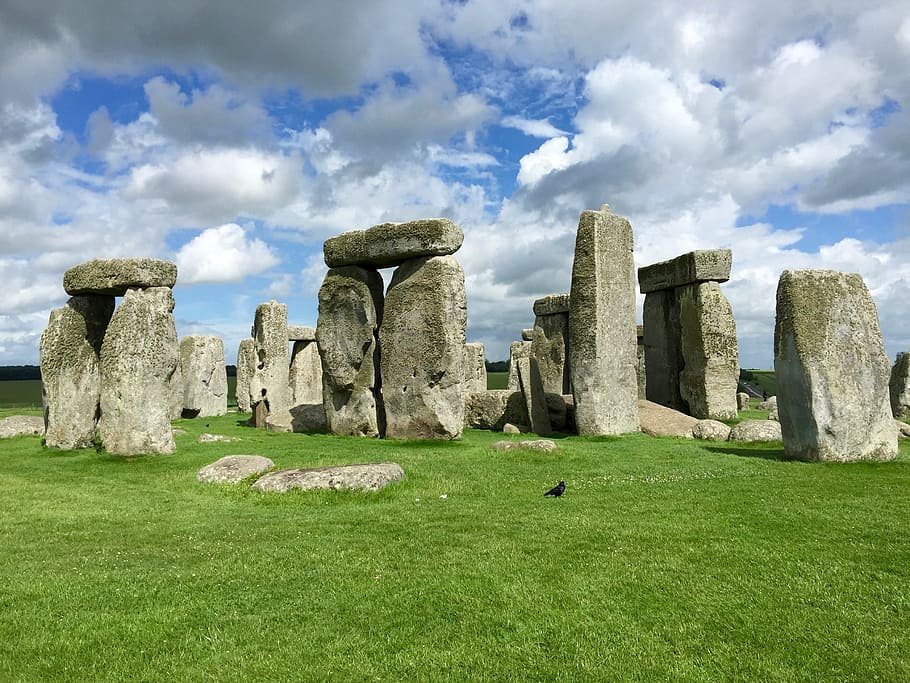  Stonehenge in England 