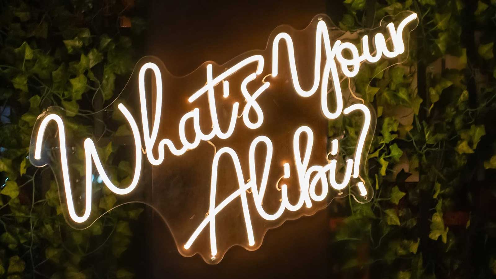 Alibi, cocktails in West End