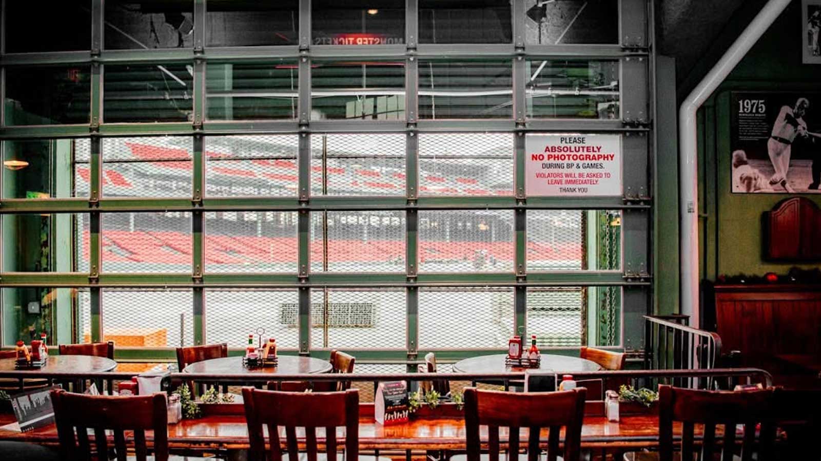Bleacher Bar, beer in Fenway