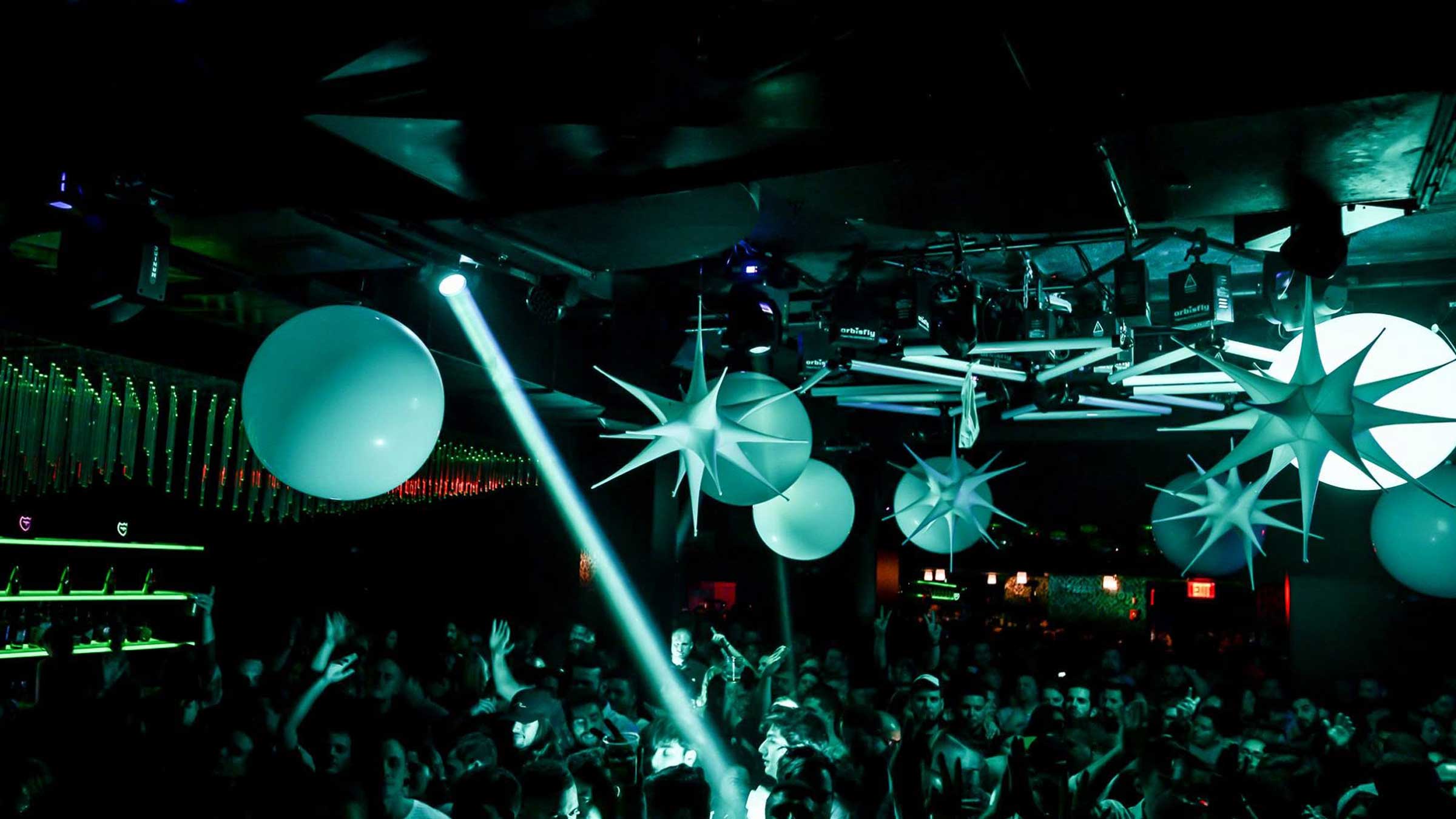 Bijou Nightclub and Lounge, cocktails in Downtown