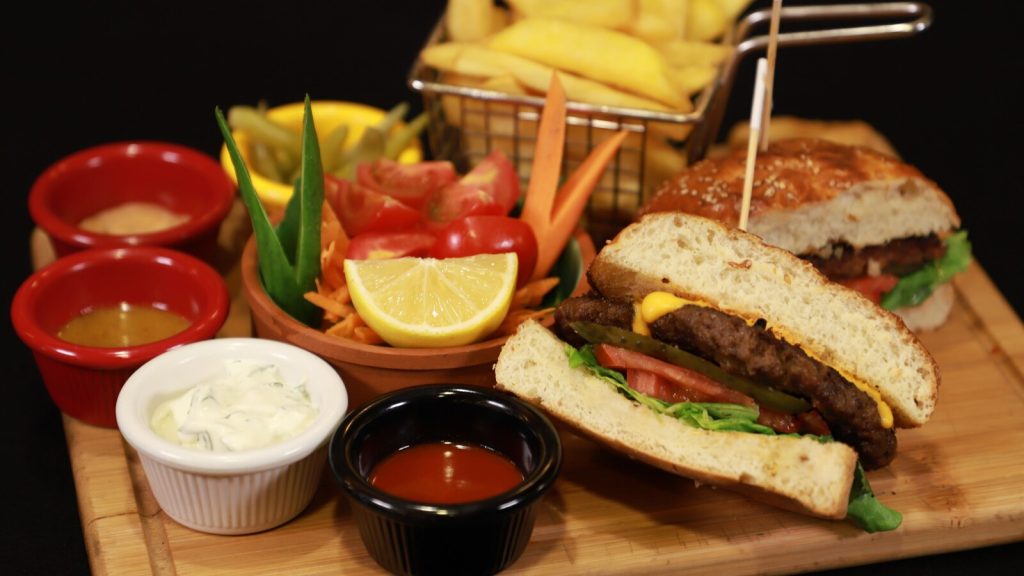 Wheelhouse Boston, american in Downtown