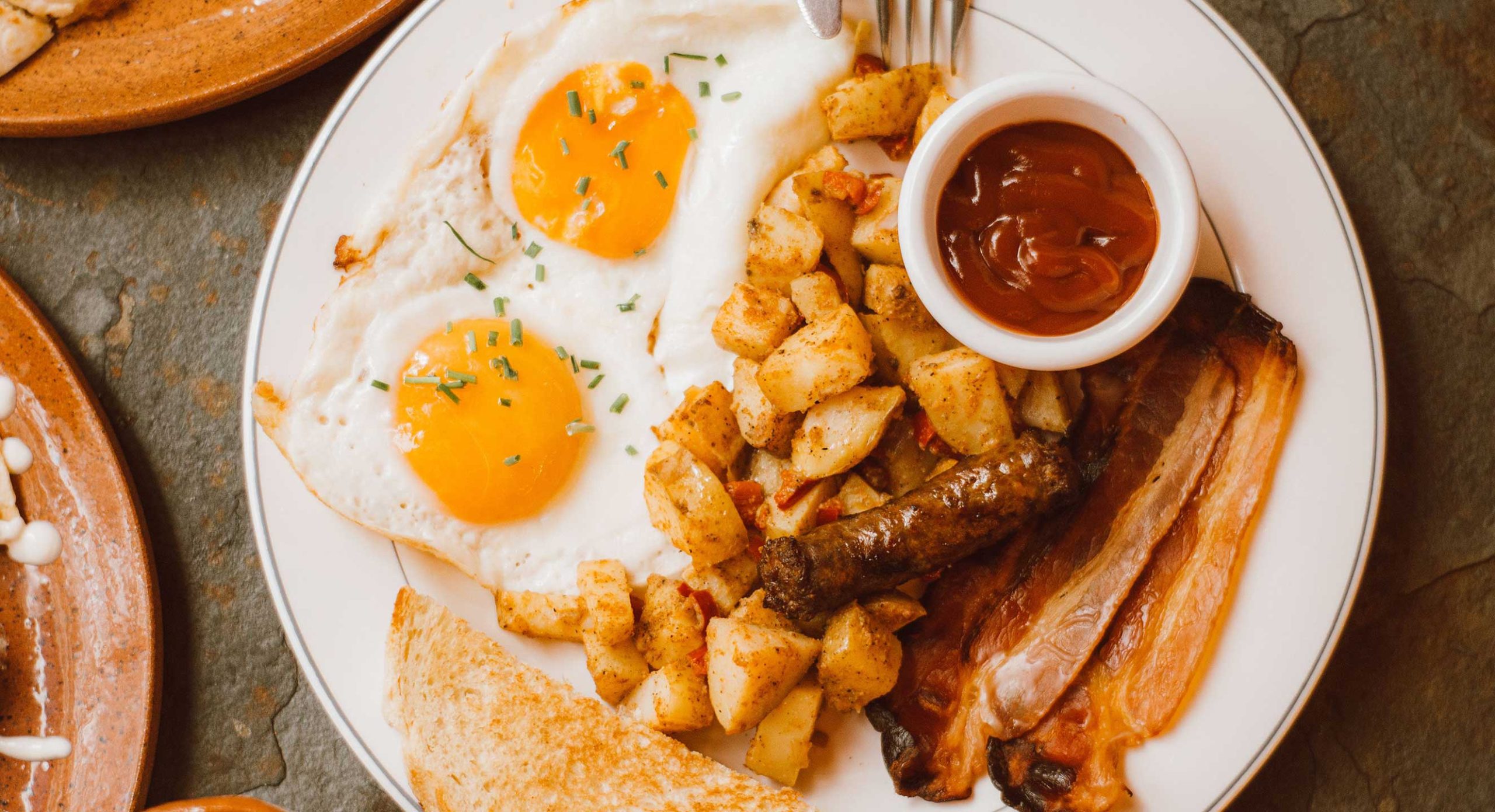 The Cafe on New Chardon, american in West End
