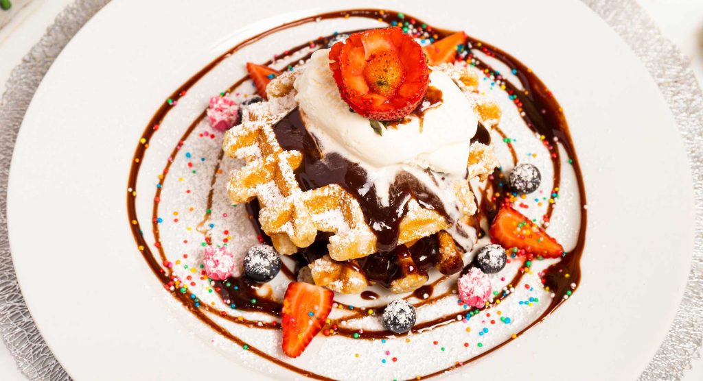 Cafe Weekend, american in Allston