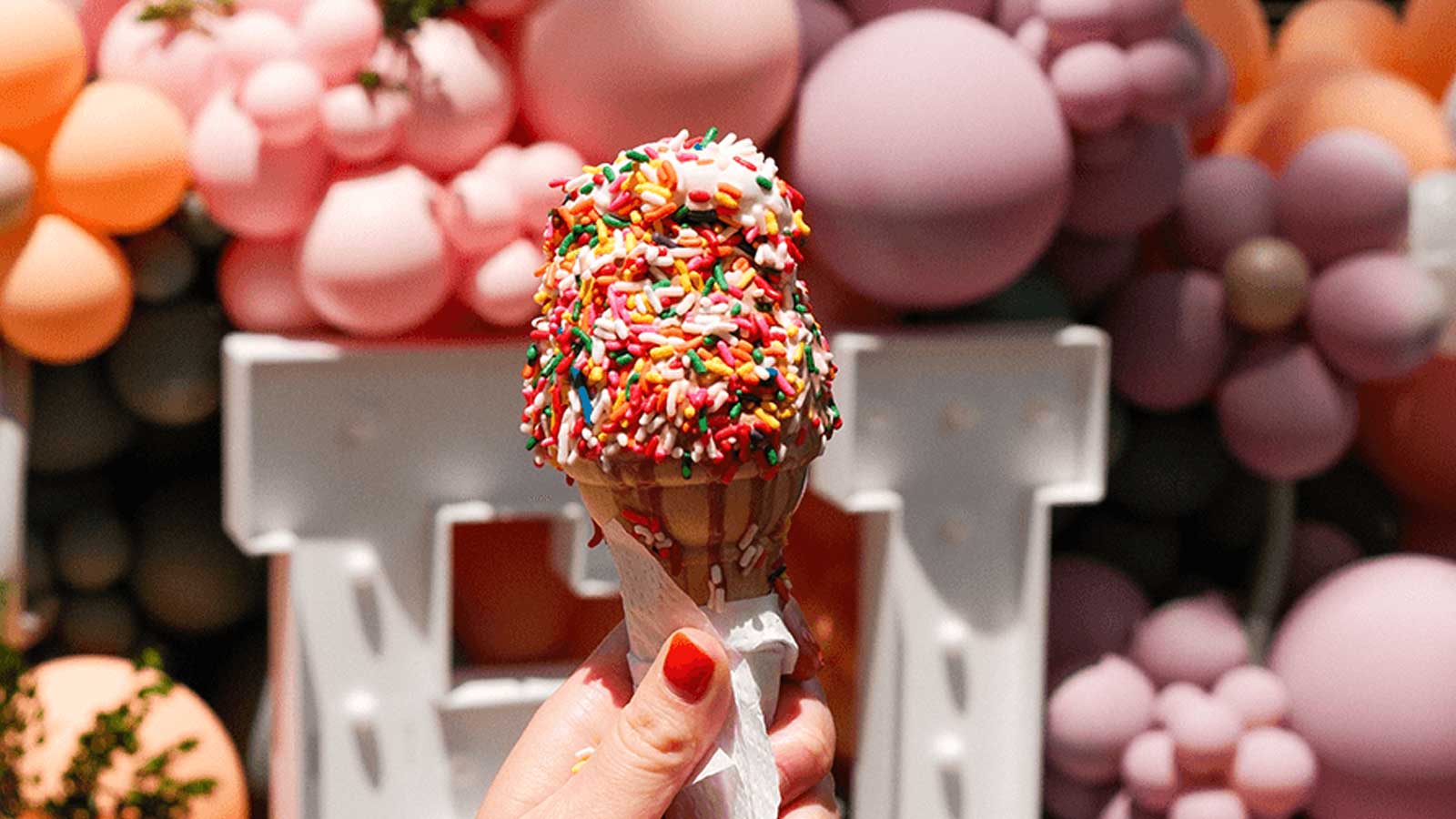 Frosty Ice Cream, dessert in Waltham