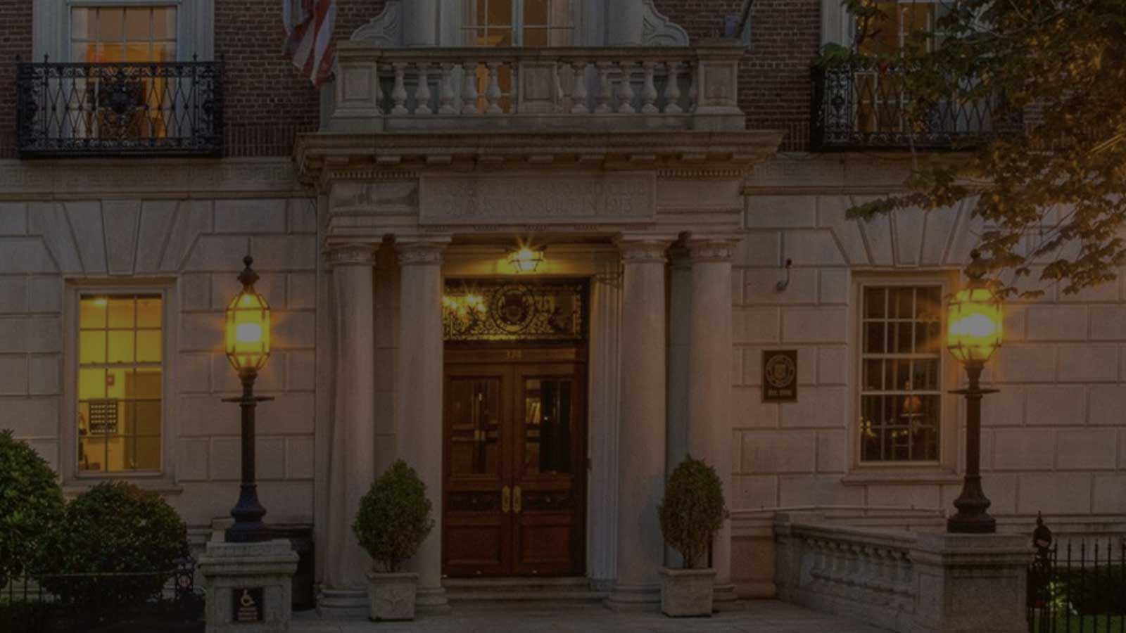 Harvard Club of Boston, private clubs in Fenway