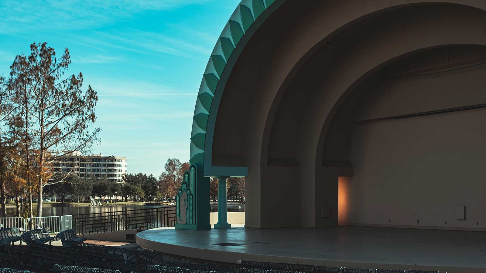 Hatch Memorial Shell, live music in Beacon Hill