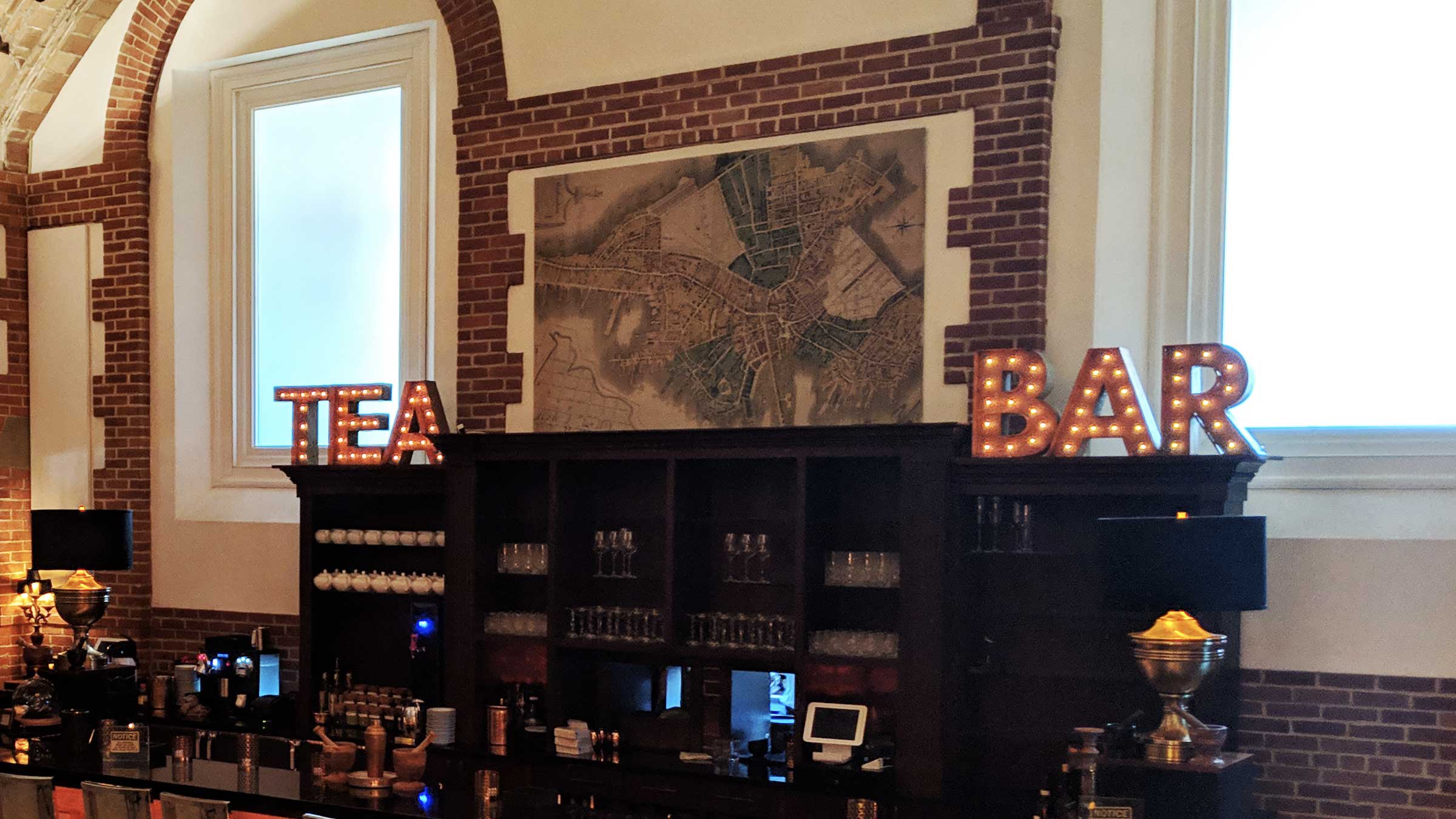 Map Room Lounge, cocktails in Back Bay