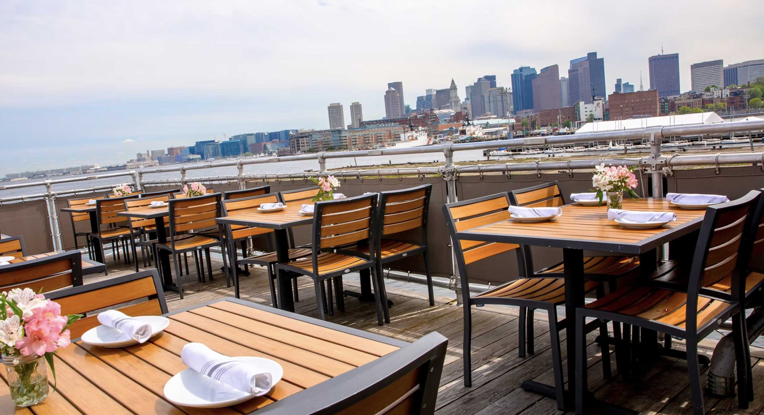 Pier 6, nightlife in Charlestown
