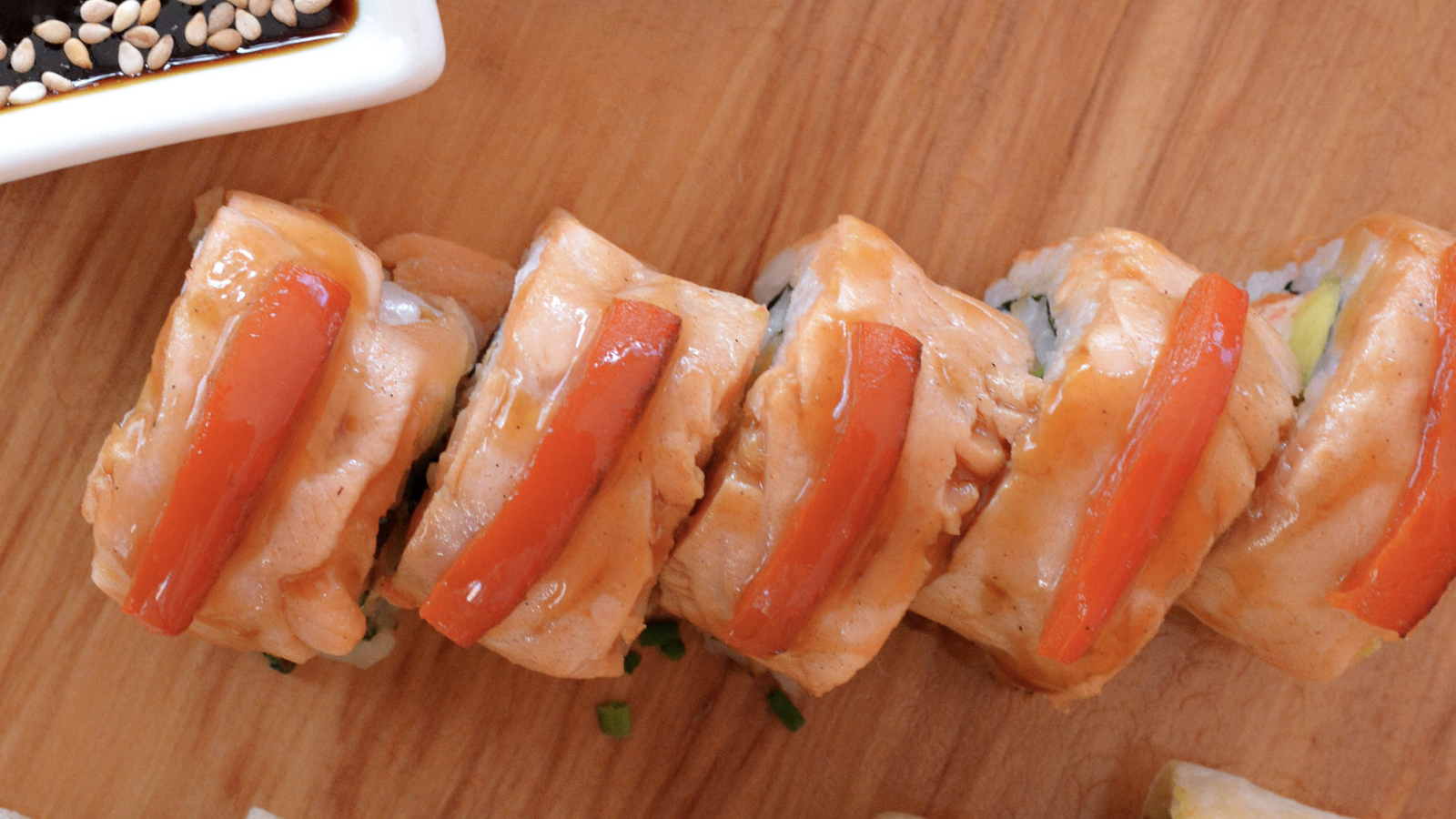 Tora Japanese Restaurant, sushi in Chinatown