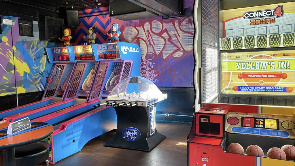 VERSUS, activities in Downtown