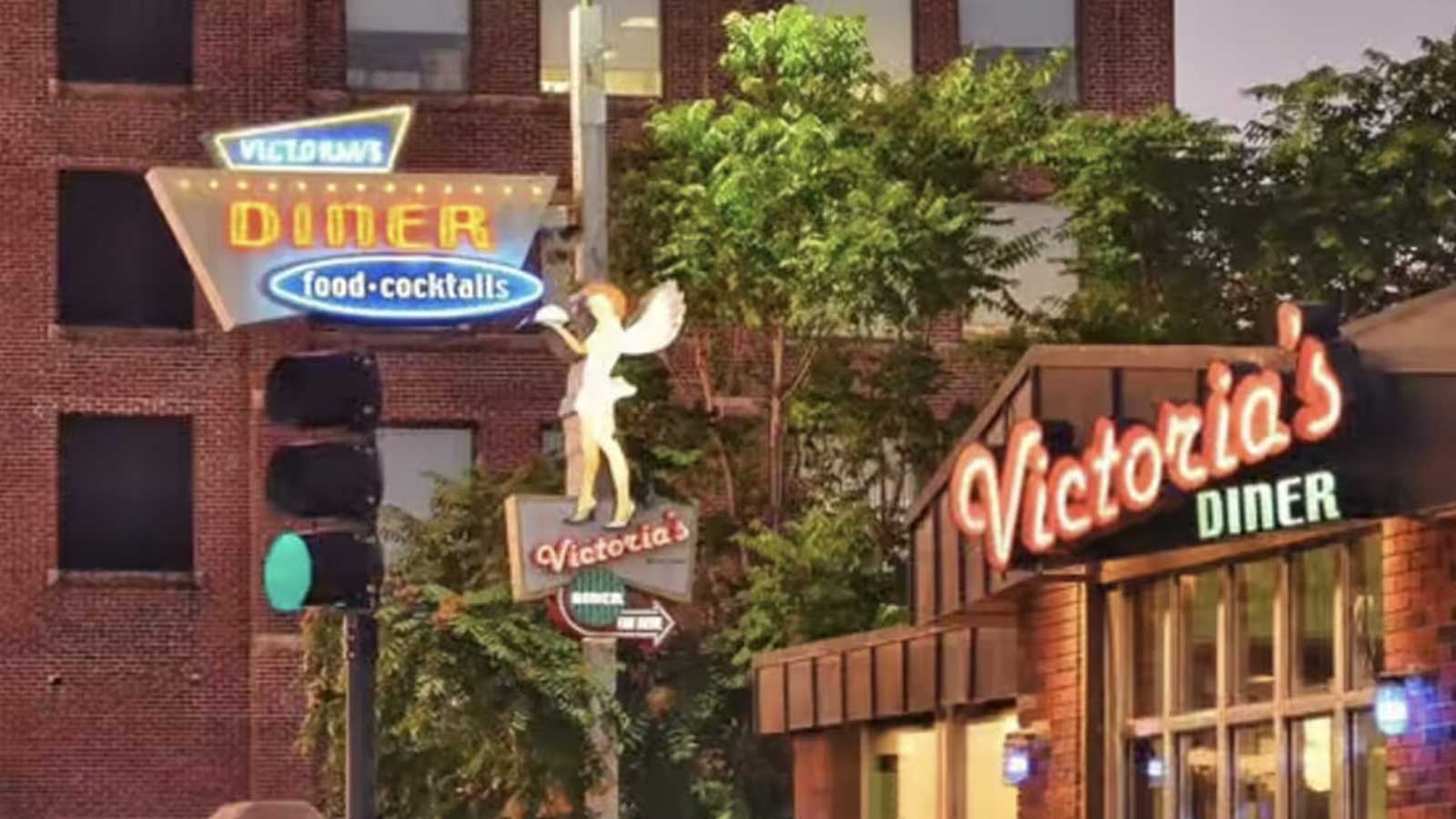 Victoria’s Diner, breakfast in South End