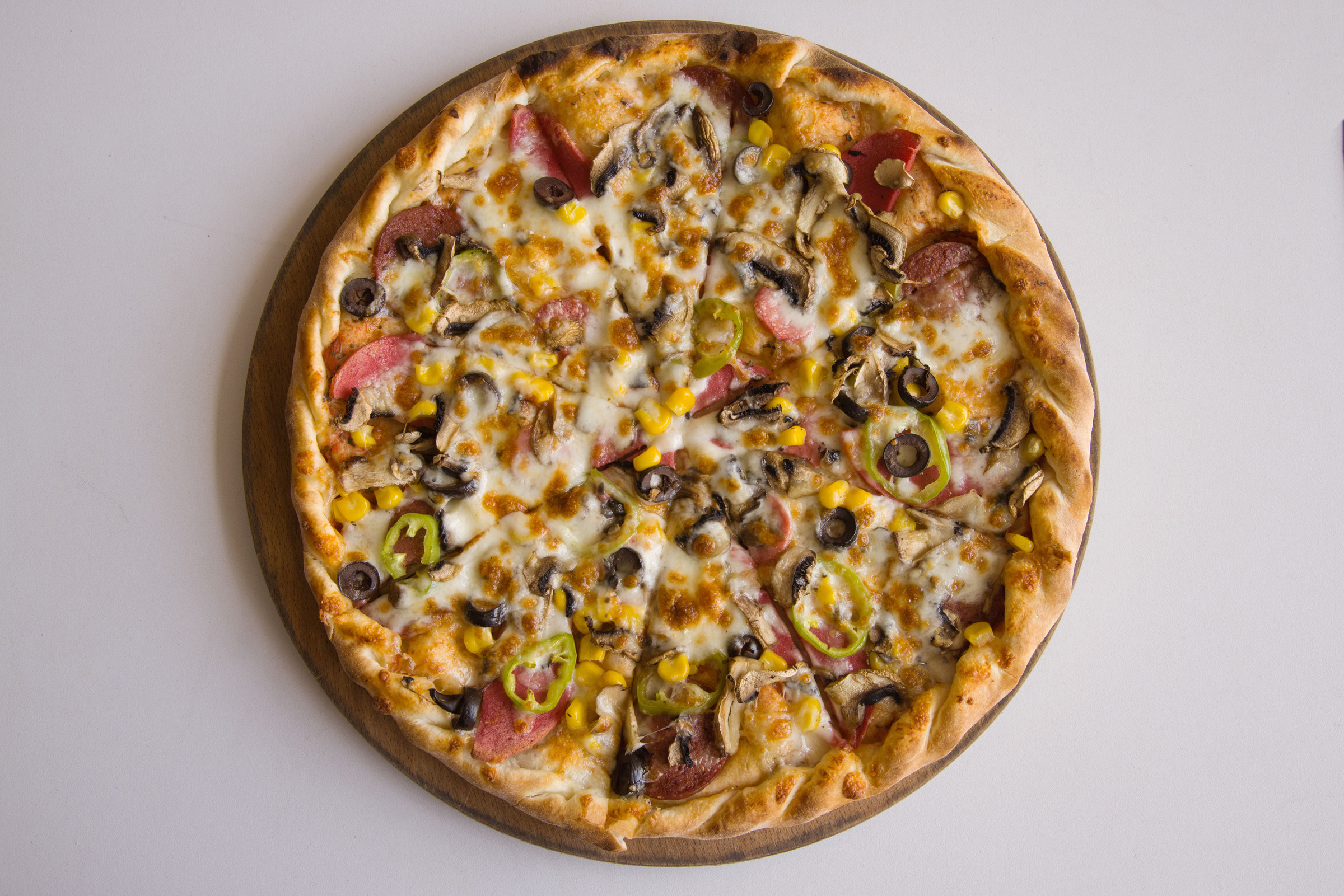 Pizza restaurant cover image for Chacho's Pizza and Subs