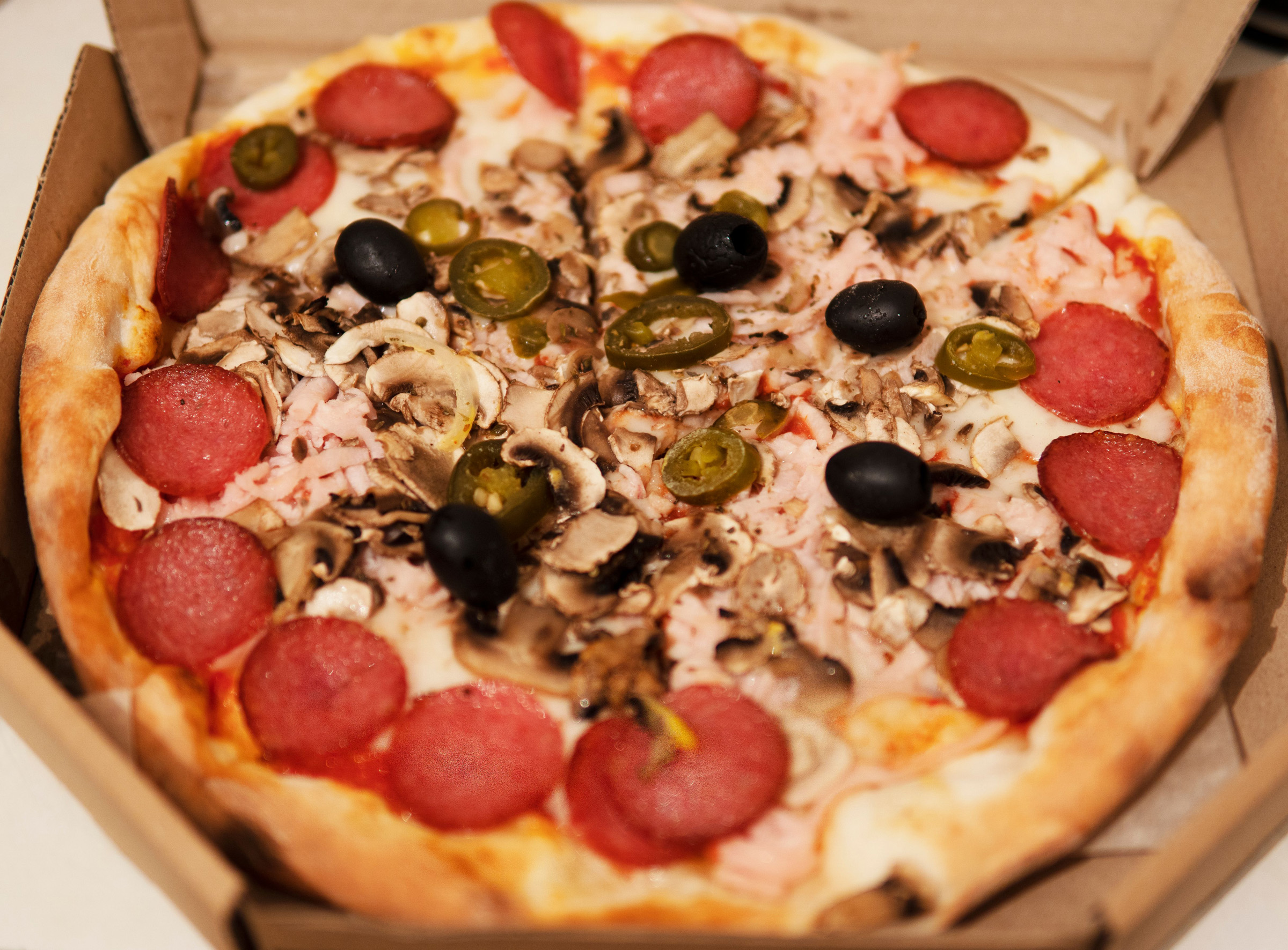 Pizza restaurant cover image for Lani's Pizza